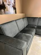 Luxe moderne groene bank met hoge rugleuning & relax, Ophalen, Info@vissermeubelen.nl, Nieuw, Sommelsdijkse Haven