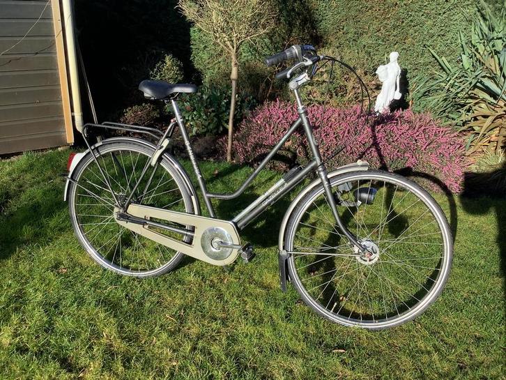Gazelle damesfiets met trommelrem en versnelling, Fietsen en Brommers, Fietsen | Dames | Damesfietsen, Gebruikt, Gazelle, Versnellingen