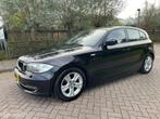 BMW 1-serie 118i EffDyn. Ed. Business Line Ultimate Edition, 1-Serie, Euro 5, Achterwielaandrijving, Zwart
