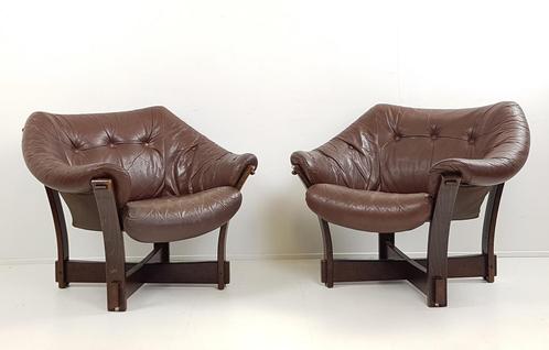 vintage Deense leren stoelen | Danish leather brutalist, Huis en Inrichting, Fauteuils, Gebruikt, Leer, 50 tot 75 cm, Minder dan 75 cm