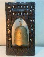 Vintage Chinese Tempelbel met Hardhouten Reliëf, Antiek en Kunst, Antiek | Koper en Brons, Ophalen of Verzenden