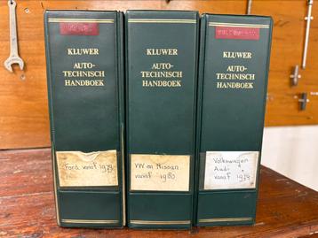 Unieke Collectie Autotechnische Documentatie & Woordenboeken beschikbaar voor biedingen