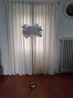 Stijlvolle staande lamp met roos design, Ophalen, Gebruikt, 100 tot 150 cm, Stof