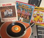 Gezocht: vinyl singeltjes/singles/platen nederlandstalig, Ophalen of Verzenden, Zo goed als nieuw, Overige formaten, Levenslied of Smartlap
