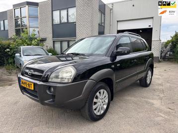 Hyundai Tucson 2.0i 4WD Navi Cruise Control Nap Apk beschikbaar voor biedingen