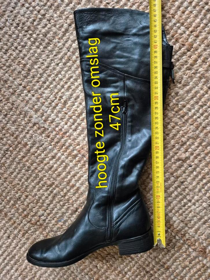 Lederen dames knielaarzen maat 39, Kleding | Dames, Schoenen, Zo goed als nieuw, Hoge laarzen, Zwart, Ophalen of Verzenden