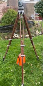 Te koop waterpas instrument, Doe-het-zelf en Verbouw, Meetapparatuur, Ophalen, Gebruikt