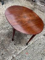 Antieke Tafel - Charmant en Uniek!, Huis en Inrichting, Tafels | Eettafels, Gebruikt, 100 tot 150 cm, Tot twee personen, Ovaal