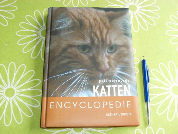 Geïllustreerde katten encyclopedie door Esther Verhoef, Boeken, Dieren en Huisdieren, Zo goed als nieuw, Katten, Ophalen of Verzenden