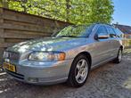 Volvo V70 2.4 140PK 2007 Grijs 5 cilinder youngtimer, Auto's, Volvo, Voorwielaandrijving, Zwart, 1470 kg, 83 €/maand