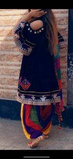 Mooi design Afghaanse jurk, Kleding | Dames, Gelegenheidskleding, Ophalen of Verzenden, Zo goed als nieuw, Maat 36 (S), Paars