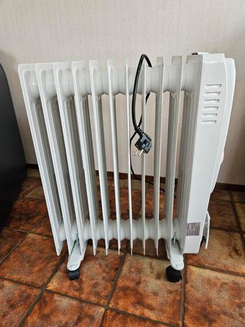 Verrijdbare, electrisch radiator. Praktisch nieuw.   beschikbaar voor biedingen
