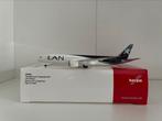 Herpa 1:500 LAN Airlines Boeing 787-9 Dreamliner 527842, Ophalen of Verzenden, Zo goed als nieuw, Schaalmodel