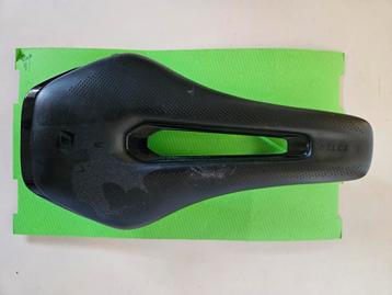 Scott zadel beschikbaar voor biedingen