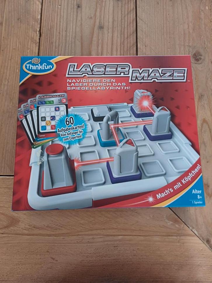 Laser Maze Bordspel - Thinkfun, Hobby en Vrije tijd, Gezelschapsspellen | Overige, Zo goed als nieuw, Een of twee spelers, Ophalen of Verzenden
