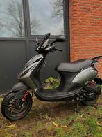 Piaggio zip 80cc 4t 2v, Fietsen en Brommers, Scooters | Piaggio, Ophalen, Maximaal 45 km/u, Zip, Zo goed als nieuw