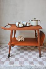 Vintage teak barcart met tijdschriftvak, Huis en Inrichting, Tafels | Sidetables, Ophalen, Onbekend, Zo goed als nieuw, Onbekend