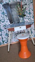 Kaptafel retro, Huis en Inrichting, Tafels | Kaptafels, Ophalen of Verzenden, Gebruikt, Hout, Minder dan 100 cm
