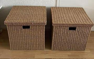 Rieten manden/tafeltje/nachtkastje beschikbaar voor biedingen