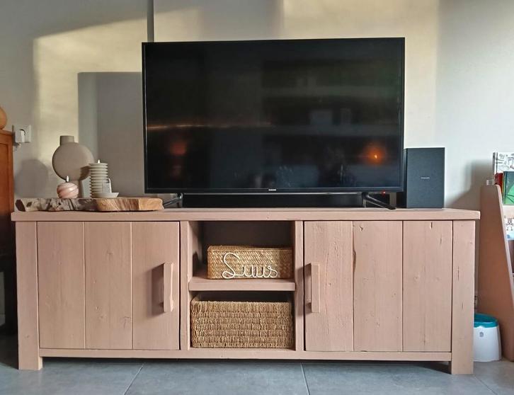 Handgemaakte TV kast van steigerhout, Huis en Inrichting, Kasten | Televisiemeubels, Nieuw, Minder dan 100 cm, 150 tot 200 cm