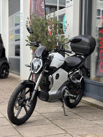 Super Soco TS Bromfiets Artic White beschikbaar voor biedingen