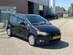 Mitsubishi Colt 1.3 Invite 5 deurs 95PK! Airco l Cruise l Tr, Stof, Gebruikt, Zwart, Origineel Nederlands