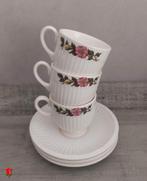 Wedgwood Briar Rose 3 espresso-kop & schotels 6 cm, Ophalen of Verzenden, Zo goed als nieuw, Wedgwood, Kop(pen) en/of Schotel(s)