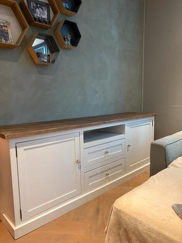 Riviera Maison Dressoir/TV Meubel beschikbaar voor biedingen