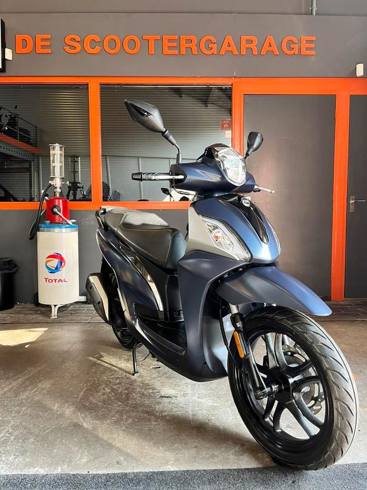 Sym symphony st 50 snor 25 2021, Fietsen en Brommers, Scooters | SYM, Gebruikt, Overige modellen, Maximaal 45 km/u, Benzine, Ophalen