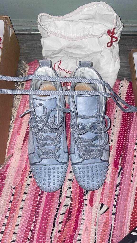 Grijsblauwe Christian Louboutin orgineel -Maat 43, Kleding | Heren, Schoenen, Zo goed als nieuw, Sneakers of Gympen, Blauw, Ophalen