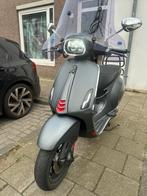 Vespa Sprint 2021, Fietsen en Brommers, Ophalen, Gebruikt, Maximaal 25 km/u, Overige modellen