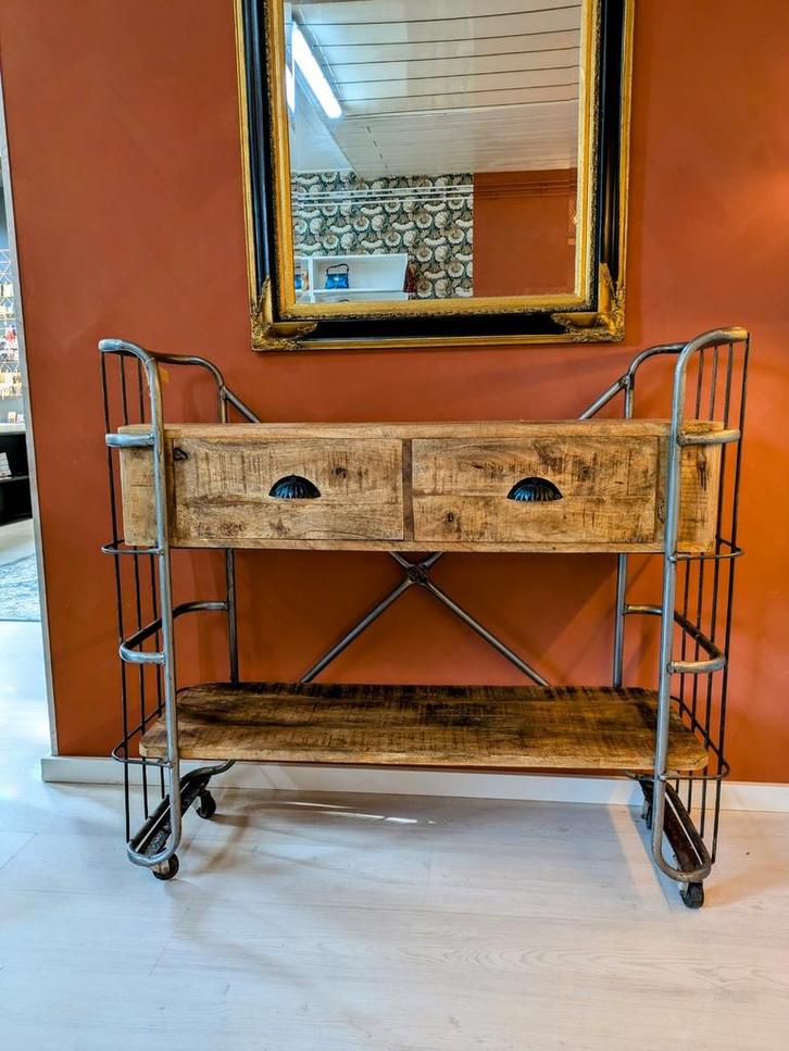 Industriële Bakkerskast Verrijdbare Sidetable Mangohout, Huis en Inrichting, Tafels | Sidetables, Zo goed als nieuw, 25 tot 50 cm