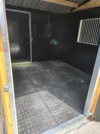 Vloertegels Paardenstallen, Dieren en Toebehoren, Stalling en Weidegang, Weidegang, 4 paarden of pony's of meer