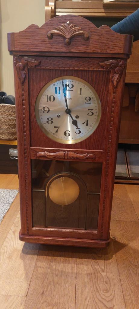 Vintage Houten Wandklok (Athos) met Slinger, Antiek en Kunst, Antiek | Klokken, Ophalen