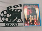 Vampire Sisters, Vanaf 16 jaar, Ophalen of Verzenden, Zo goed als nieuw, Vampiers of Zombies