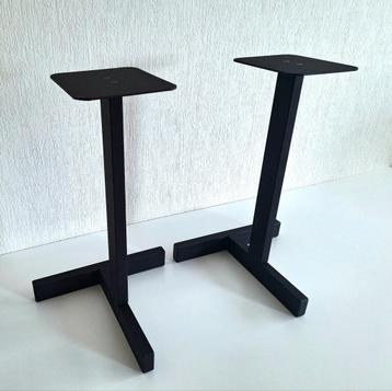 Luidspreker standaards 550 mm hoog beschikbaar voor biedingen