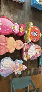 4 Djeco Puzzels - Prinsessen Thema, Ophalen, 10 tot 50 stukjes, Zo goed als nieuw, 4 tot 6 jaar