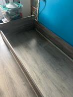 Bed zonder lattenbodem, kleur grijs, 90x200, Antiek en Kunst, Antiek | Meubels | Bedden, Ophalen