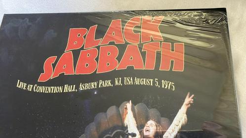 Black Sabbath 3 LP Box. Live Ashbury Park, USA 1975., Cd's en Dvd's, Vinyl | Hardrock en Metal, Zo goed als nieuw, Ophalen of Verzenden