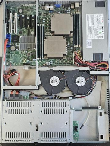 Server - SuperMicro - 2x E5645 - 98GB RAM beschikbaar voor biedingen