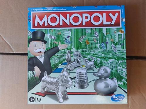 Monopoly nieuw, Hobby en Vrije tijd, Gezelschapsspellen | Bordspellen, Nieuw, Ophalen of Verzenden