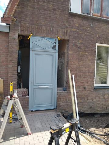 Aangeboden allround klusjesman voor in en rond uw huis! beschikbaar voor biedingen