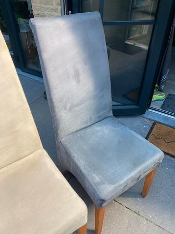 6 nette eetkamerstoelen met hoge rugleuning beschikbaar voor biedingen