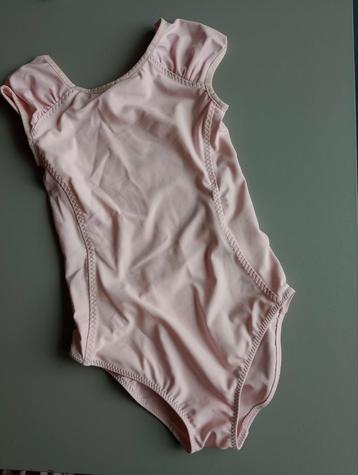 Twee balletpakjes en maillot beschikbaar voor biedingen