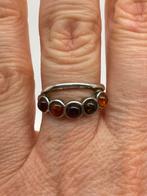 C109 Prachtige zilveren barnstenen ring maat 18,5, 18 tot 19, Ophalen of Verzenden, X, Met edelsteen