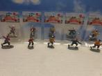 dickensville elfsteden wedstrijdschaatsers poppetje figurine, Ophalen of Verzenden, Nieuw