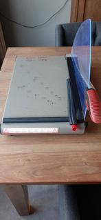 Maped papiersnijmachine.  Expert H4440A., Hobby en Vrije tijd, Ophalen of Verzenden, Gebruikt