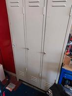 Locker met 3 deurtjes en sleutels, Ophalen, Gebruikt