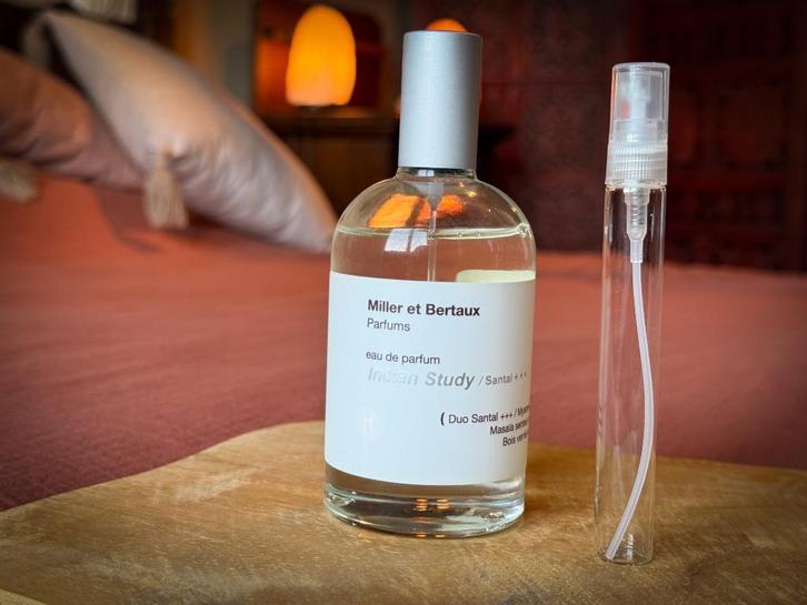 Miller et Bertaux - Indian Study Santal +++ sample/decant, Sieraden, Tassen en Uiterlijk, Uiterlijk | Parfum, Zo goed als nieuw