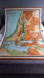 Oude schoolkaart van Palestina, Ophalen